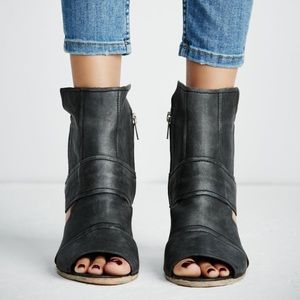 Free People Effie Block Heel NIB